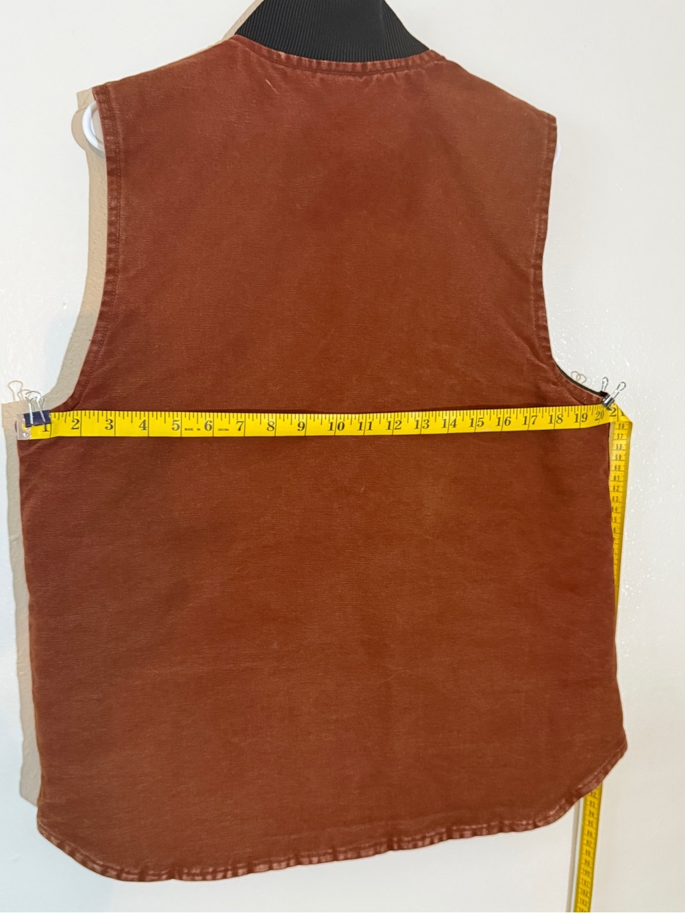 Carhartt Insulated Vest Men’s Size Medium - Picture 3 of 11